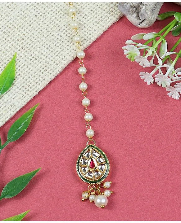 Kundan Stone Embellished Maang Tikka - Red & Green