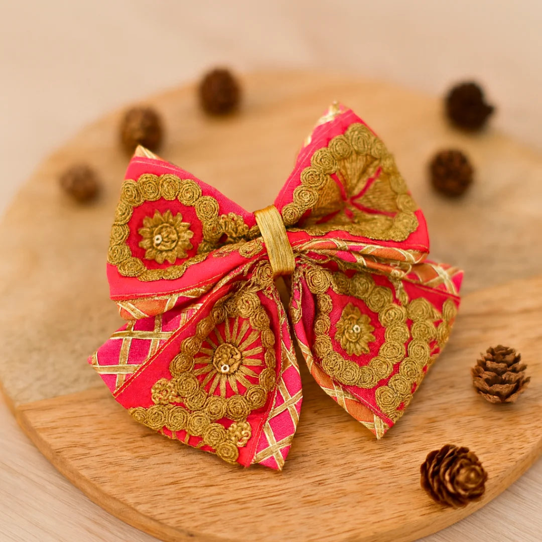 Multicolor Piggy Tail Zari Alligator Clip