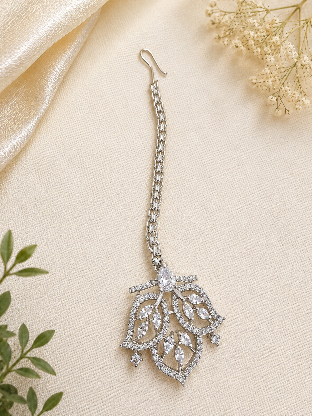 Imitation Diamond Maang Tikka