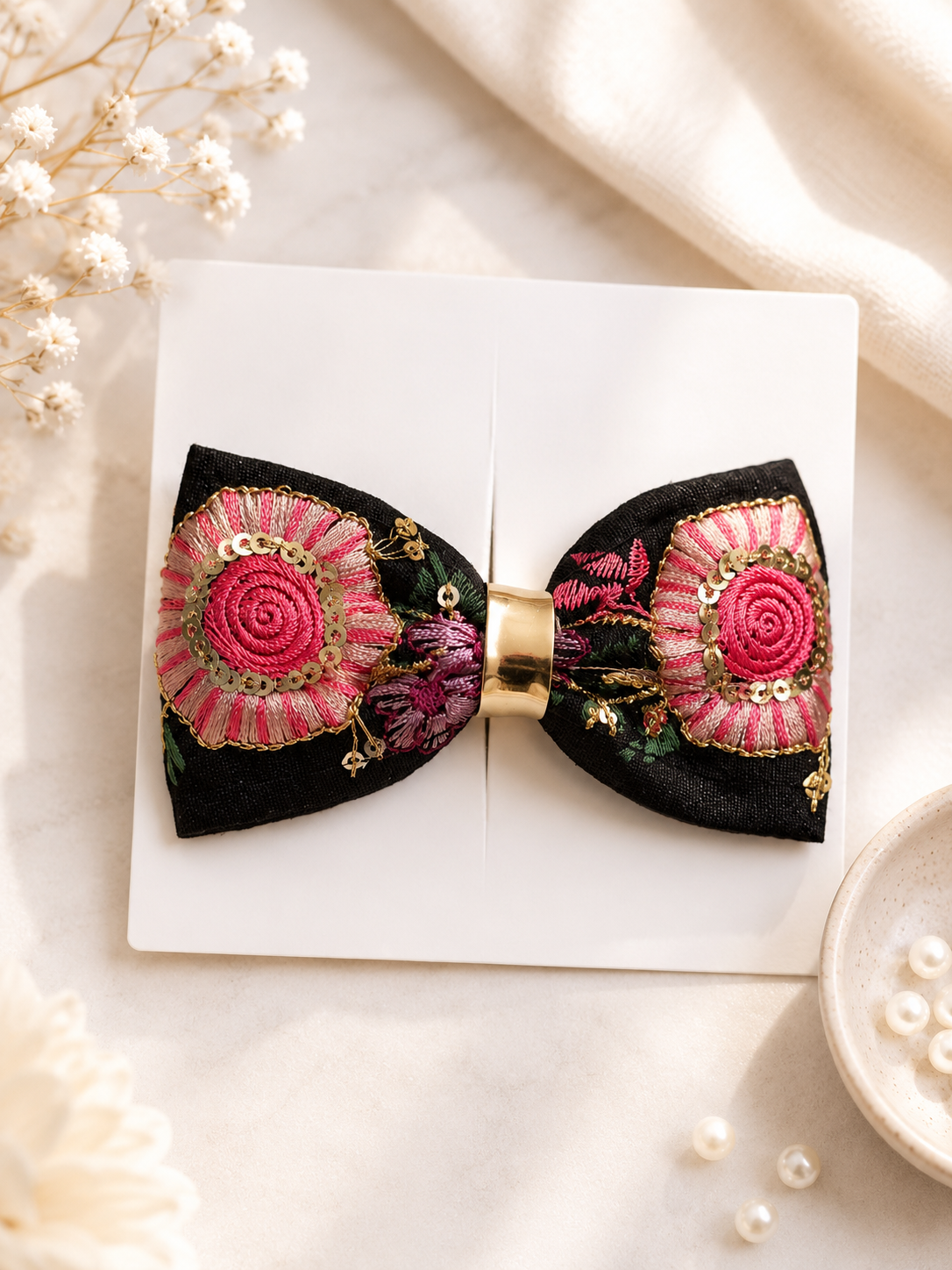 Multicolor Embroidery Alligator clip -Black